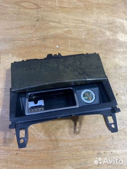 Пепельница Mercedes-Benz C-Class W204 M271KE18ML