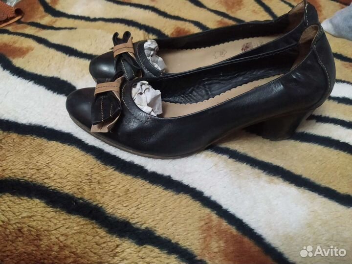 Туфли, сапоги, ботинки женские натуральная кожа