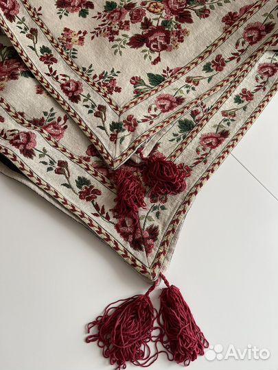 Скатерть гобелен 150