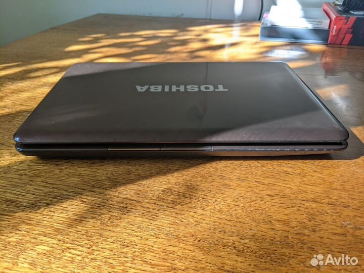 Toshiba L735 Core i3, 8GB RAM, 256GB SSD