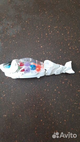 Робот акула интерактивная