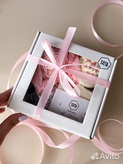 Подарочный набор косметики/ набор к 8 марта