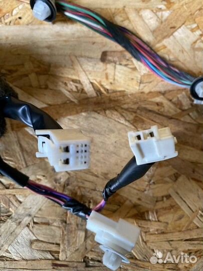 Электропроводка передней левой двери