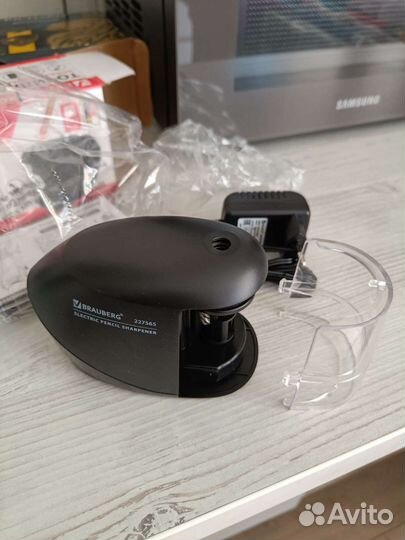 Электрическая точилка для карандашей