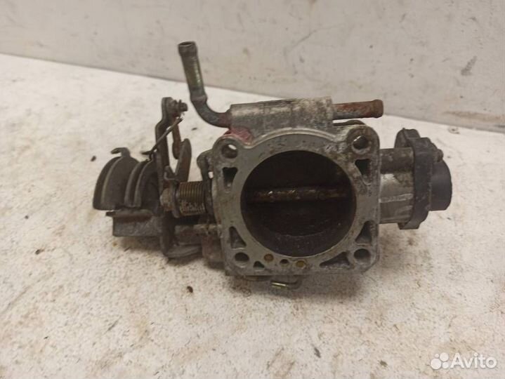 Дроссельная заслонка 16114AA823