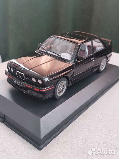 BMW E30 Sport Evo 1990 1:18 Solido