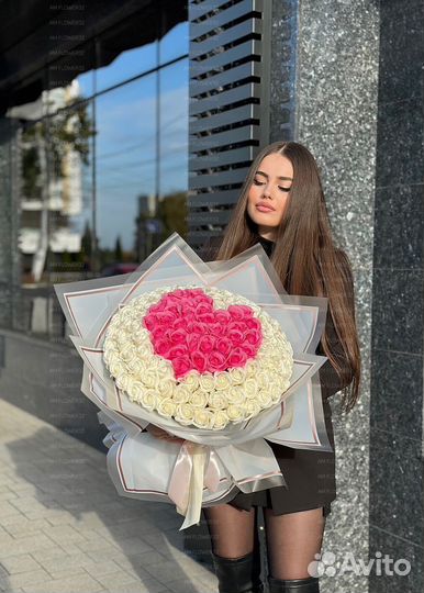 Шикарный букет роз цветов мыльные сердце 101 роза