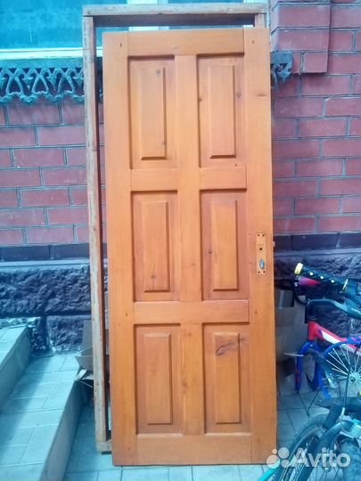 Дверь входная деревянная бу