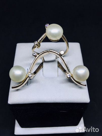 Комплект с жемчугом