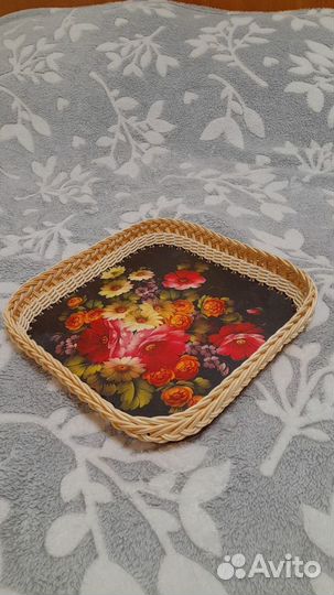 Поднос,фруктовница