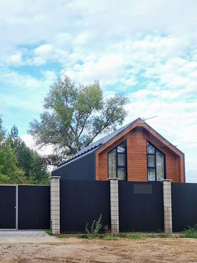 Дом 120 м² на участке 4 сот.