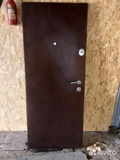 Дверь входная бу