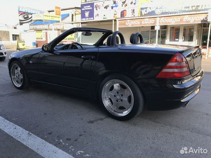 Mercedes-Benz SLK-класс 2.3 AT, 1997, 300 000 км