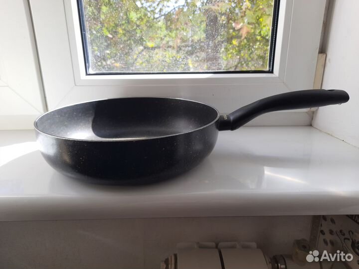 Сковорода керамическая Fissman