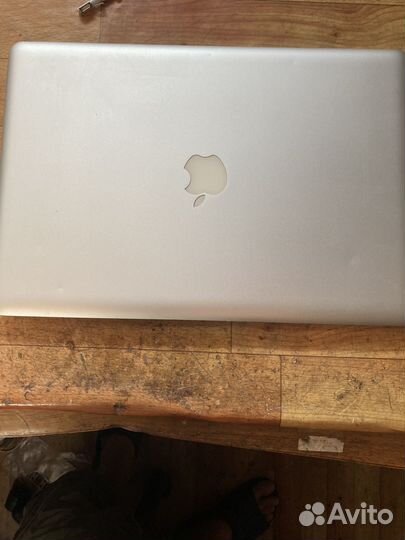 Apple macbook pro 15 2010