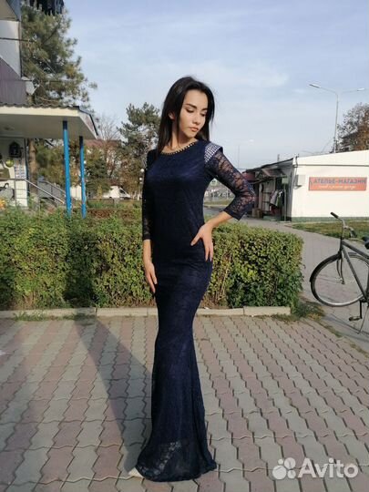 Вечернее платье