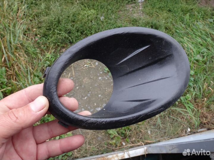 Кашкай накладка птф правая Nissan Qashqai j10 06-1