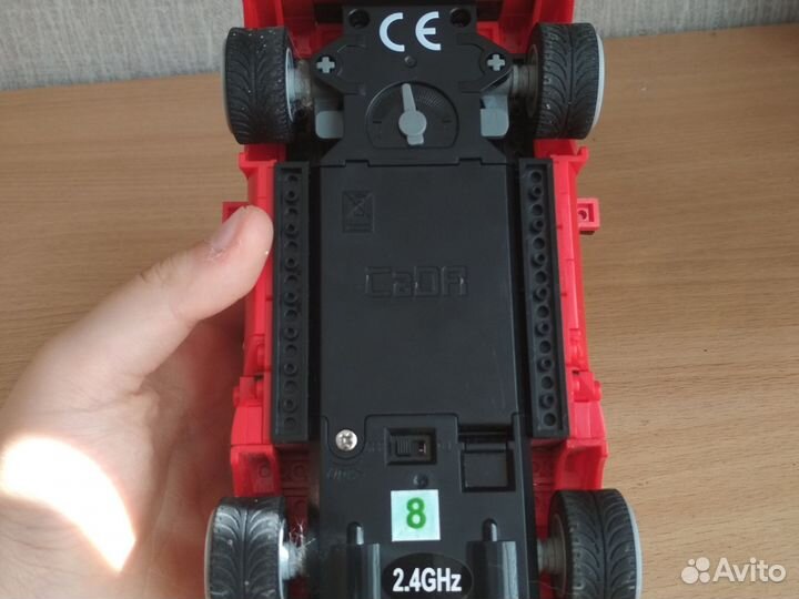 Лего машина Феррари на пульте управления