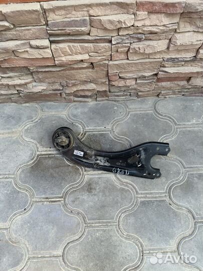 Рычаг задний поперечный левый hyundai creta