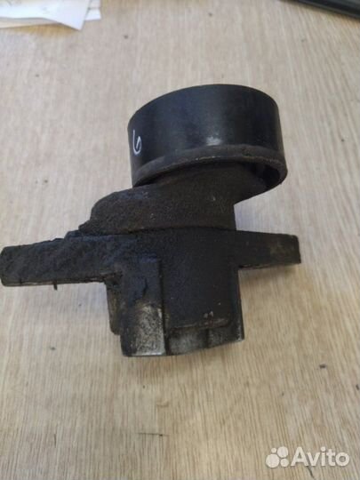 Ролик натяжной Peugeot 206 5DR хейтчбек PSA KVF