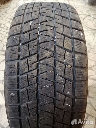 Bridgestone Blizzak DM-V1 285/60 R18 116