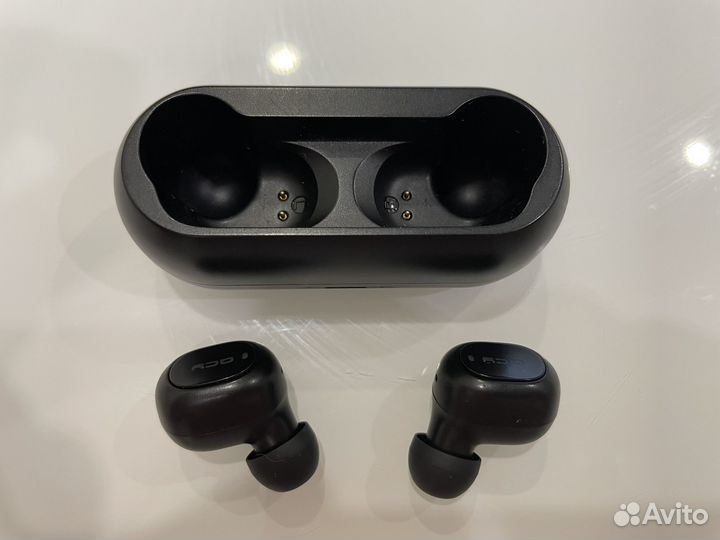 Беспроводные наушники qcy