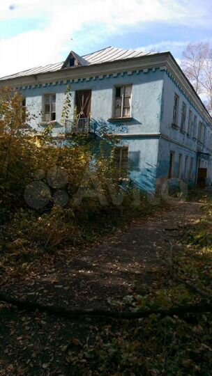 Дом 700 м² на участке 100 сот.