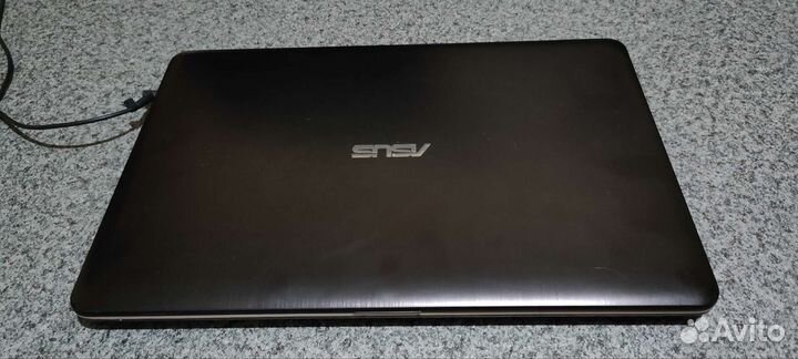 Ноутбук asus
