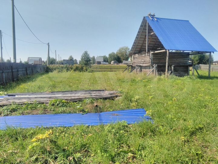 Дом 25 м² на участке 16 сот.