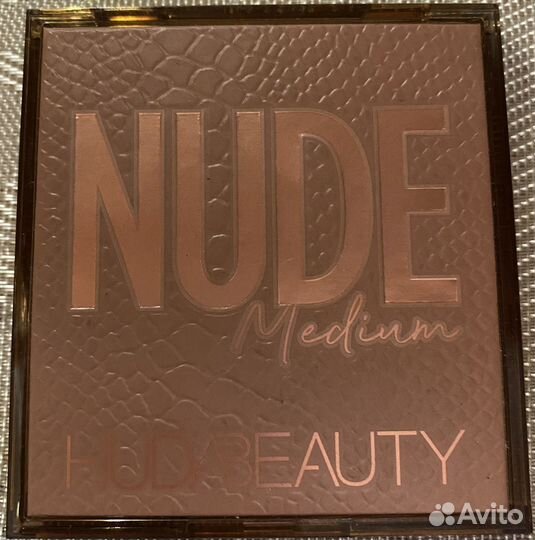 Палетка Huda Beauty Nude Obsessions Medium