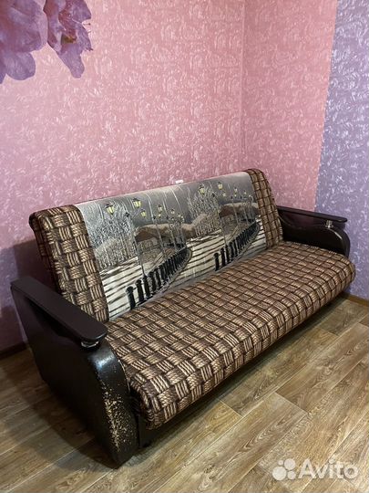 Диван б/у раскладной книжка