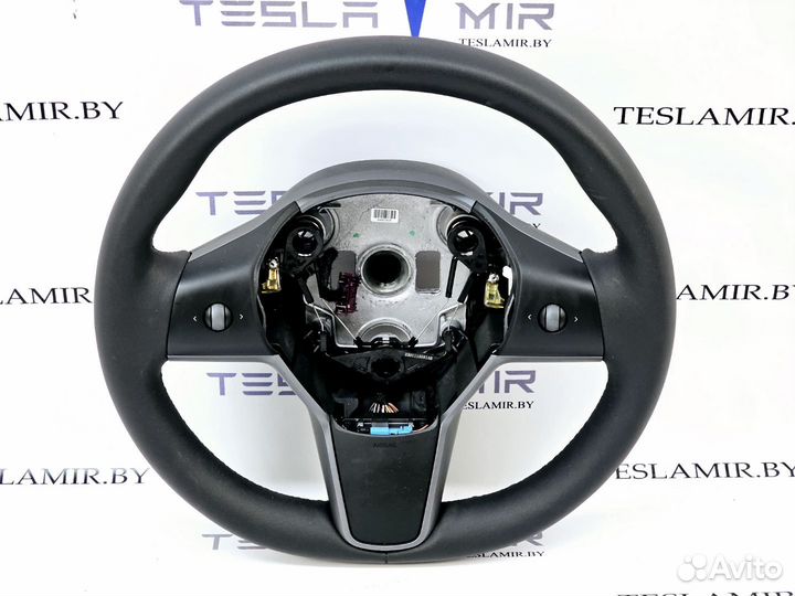 Руль (рулевое колесо) Tesla Model 3 2023