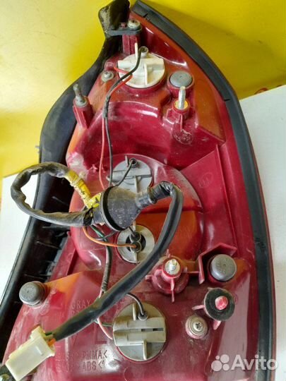 Фонарь задний левый Hyundai Elantra седан G4ED