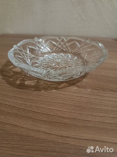 Хрустальная ваза