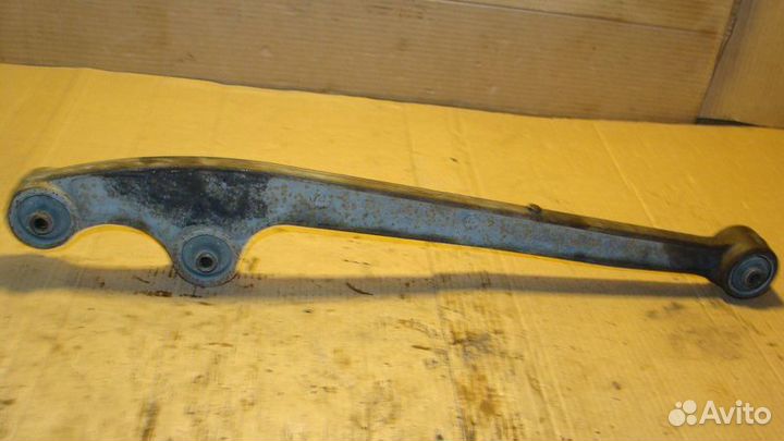 Передняя реактивная тяга Suzuki jimny 02г
