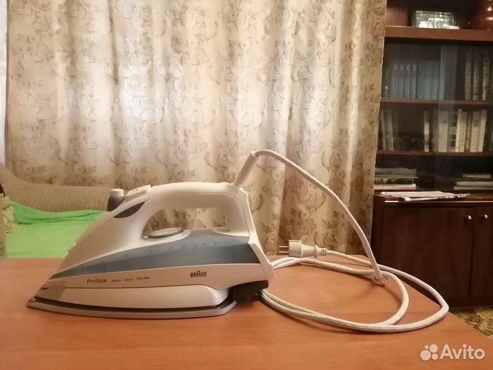 Утюг Braun