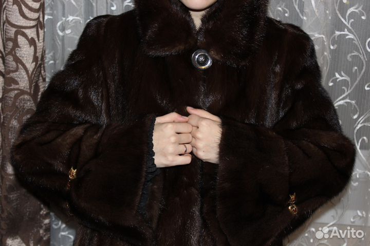 Норковая шуба, в идеальном состоянии. 44-46р