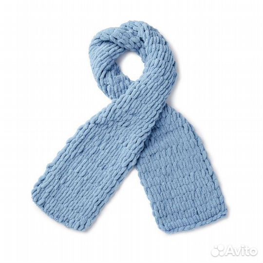 Шарф из пряжи ручной работы