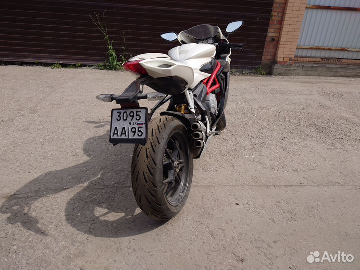 MV Agusta F3 800