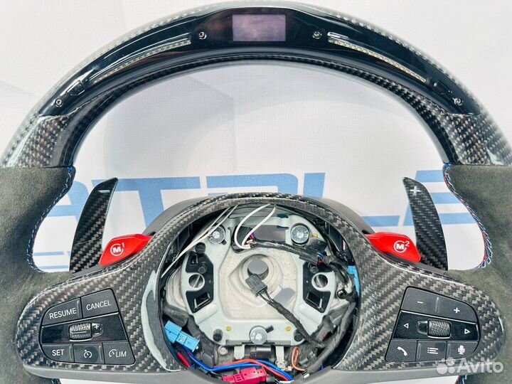 Руль BMW G-серия карбон