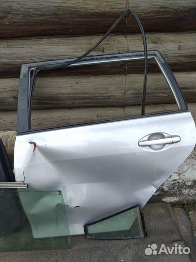 Дверь задняя левая Тойота Королла Филдер 141