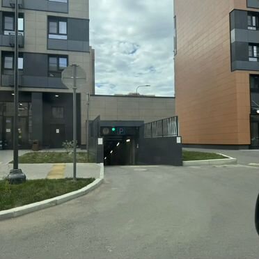 Машиноместо, 14 м²