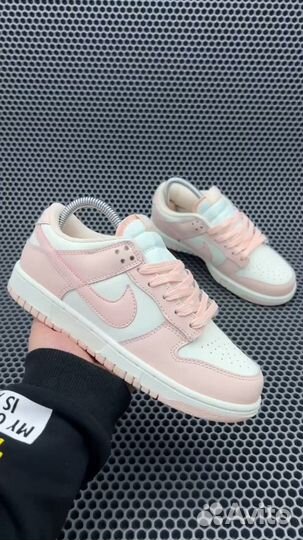 Кроссовки Nike Dunk Low Sail женские