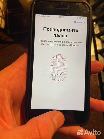 iPhone 8, 64 ГБ
