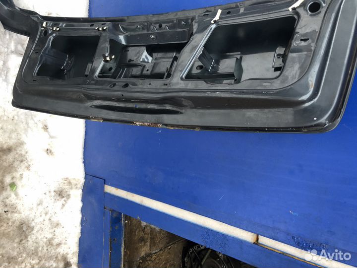 Крышка багажника VW Golf 4 хэтчбек