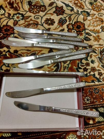 Нож столовый новый тяжёлый