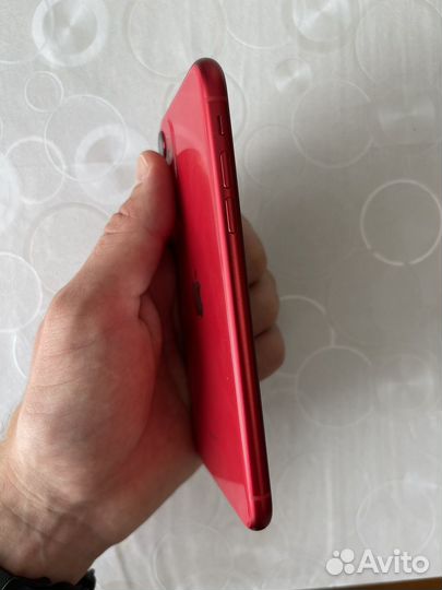 iPhone 11 128 gb product red