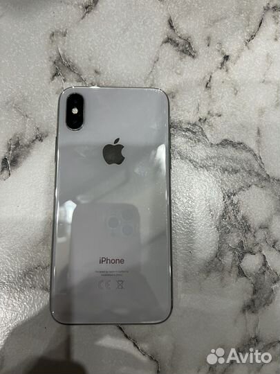 iPhone X, 64 ГБ