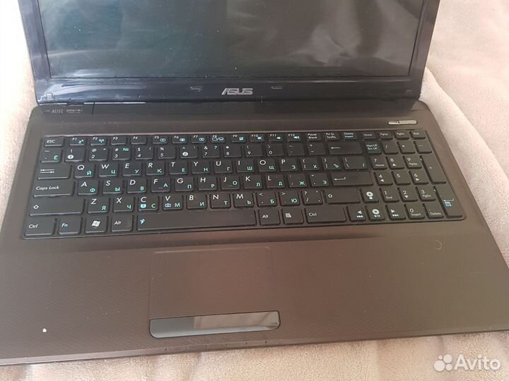 Ноутбук asus