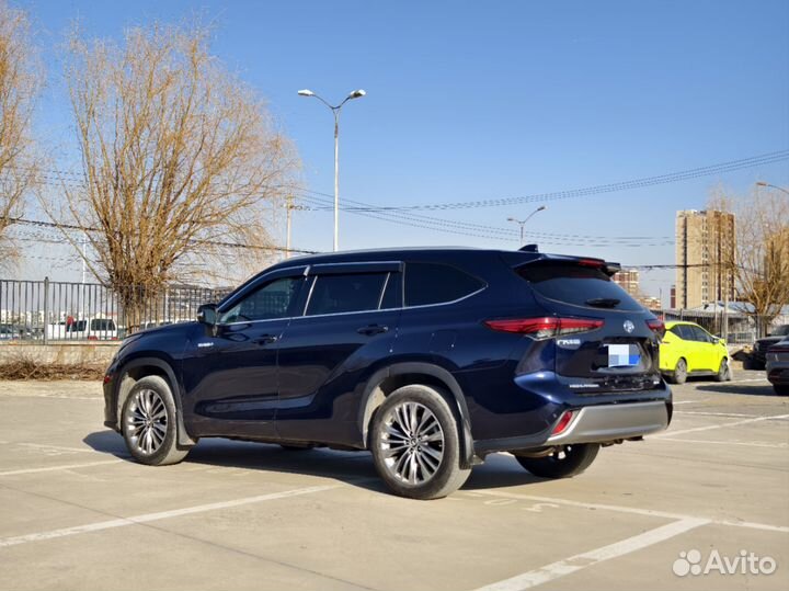 Toyota Highlander 2.5 CVT, 2022, 42 000 км